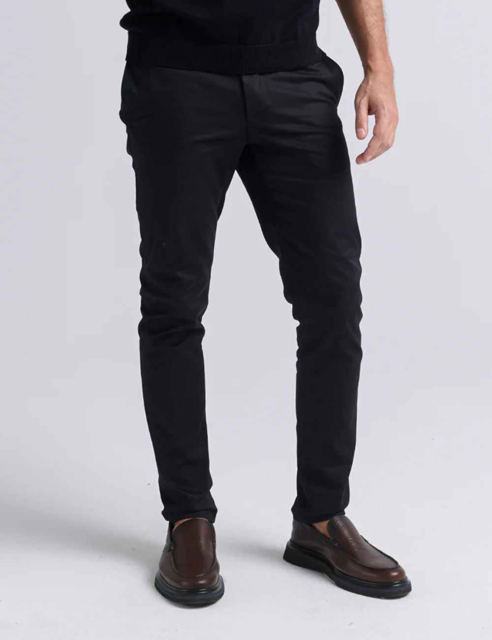 Everset Pants – Black